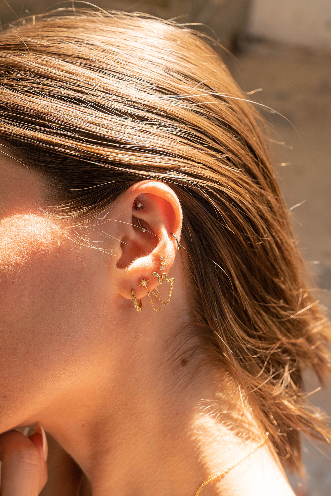 PEARL STAR PIERCING W/ CHAIN