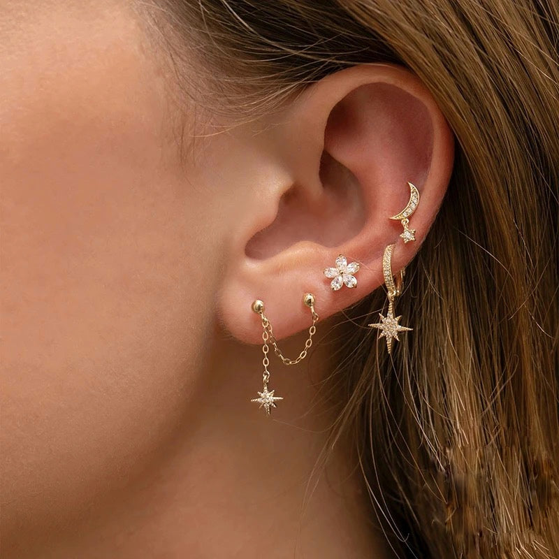 STAR SWING EARRING