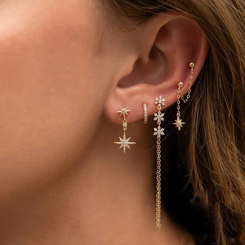 STAR SWING EARRING