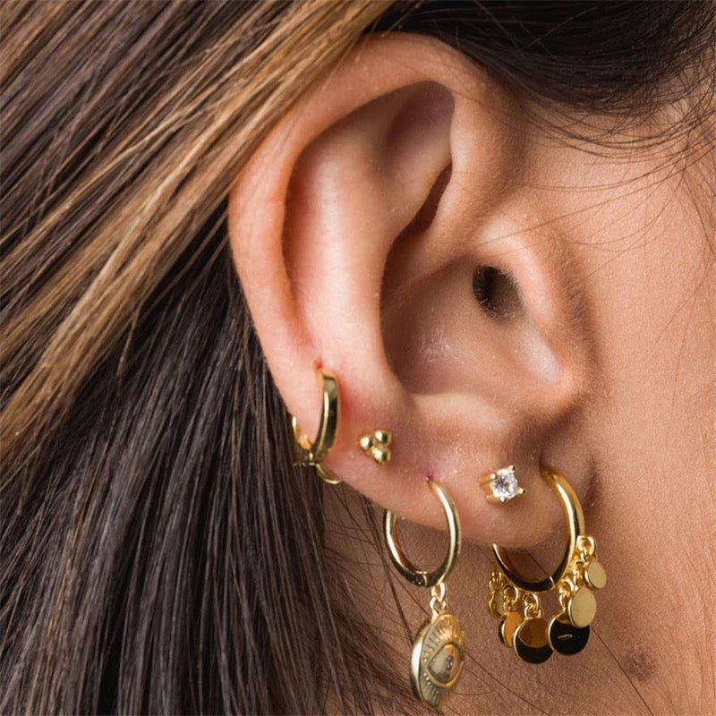 LOUISE HOOPS