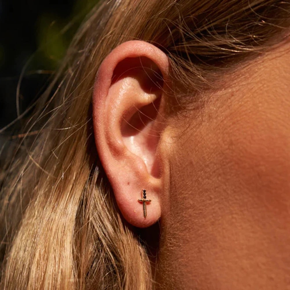 LITTLE SWORDS EARRINGS