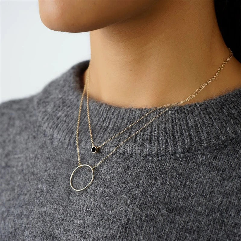 CIRCLE NECKLACE